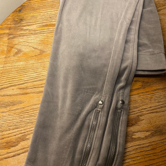 COPY - Sweats - Picture 10 of 12